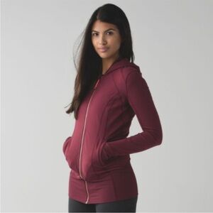 Lululemon Red Wine Berry Slim Daily Practice Jacket Hoodie Pockets Size 6 small